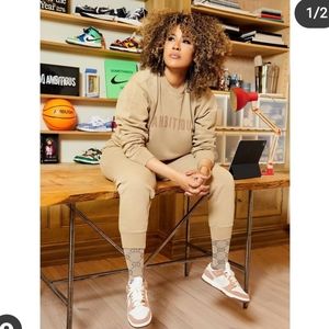 Jogger Set Ambitious